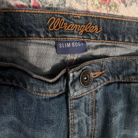 Men’s Wrangler Slim Bootcut Jeans - Picture 4 of 4